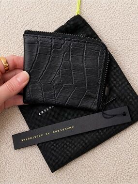 NWT Ampersand As Apostrophe Black Croc Embossed Half Zip Wallet Leather